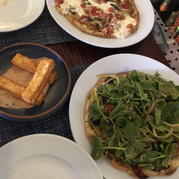 Arugula Bistro & Bar - Arugula Flatbread - Mediterranean Near Me - West Hartford, Connecticut