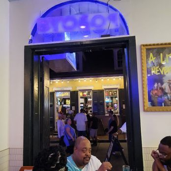 Rex House Kitchen & Courtyard - Cajun/Creole Near Me - New Orleans, Louisiana