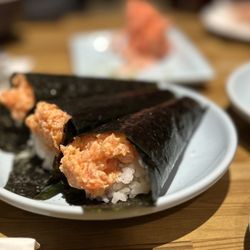 Hama Sushi - Spicy tuna hand roll