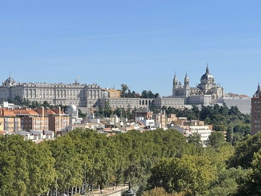 Madrid Cableway • Rosales Station by null