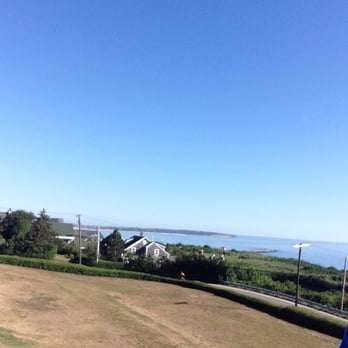 Spring House Hotel - Lawn - Hotels Near Me - Block Island, Rhode Island Spring House Hotel - Lawn - Hotels Near Me - Block Island, Rhode Island