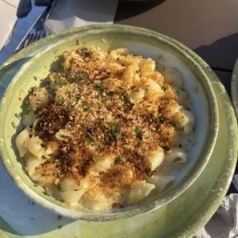The Little Darlin' - Mac and cheese - American Near Me - Austin, Texas The Little Darlin' - Mac and cheese - American Near Me - Austin, Texas