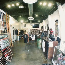 Select Skate Shop - Inside