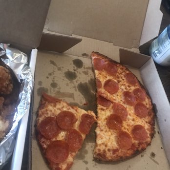 Zzeeks Pizza - Cauliflower pizza with sugar free sauce. This is a diabetics dream! - Pizza Near Me - Phoenix, Arizona Zzeeks Pizza - Cauliflower pizza with sugar free sauce. This is a diabetics dream! - Pizza Near Me - Phoenix, Arizona