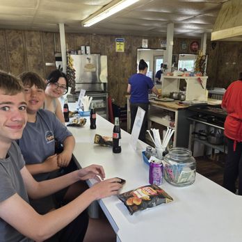 Dovie's - Dovie's Counter - Burgers Near Me - Tompkinsville, Kentucky Dovie's - Dovie's Counter - Burgers Near Me - Tompkinsville, Kentucky