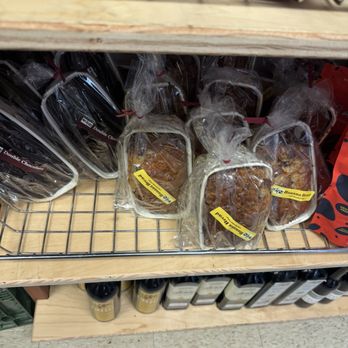 The Cheeseboard Collective - Banana bread - Bakeries Near Me - Berkeley, California