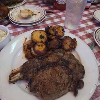 Arthur's Tavern - Ribeye with Arthur's potatoes - Pubs Near Me - Morris Plains, New Jersey Arthur's Tavern - Ribeye with Arthur's potatoes - Pubs Near Me - Morris Plains, New Jersey