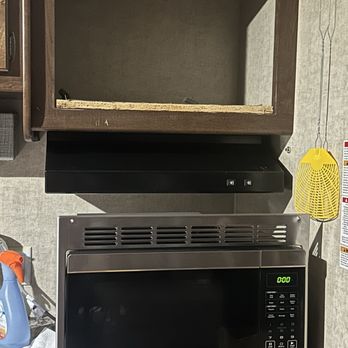 RV Depot - Outlet for the microwave does not work. - RV Dealers Near Me - Cleburne, Texas