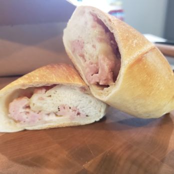 Pan Pa Venezuela Bakery - Ham and Venezuelan cheese 'kolache' - Bakeries Near Me - Katy, Texas Pan Pa Venezuela Bakery - Ham and Venezuelan cheese 'kolache' - Bakeries Near Me - Katy, Texas
