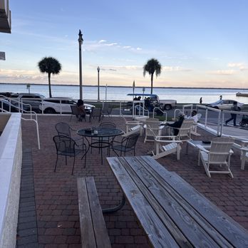 Blend and Barrel - Lounges Near Me - Sanford, Florida Blend and Barrel - Lounges Near Me - Sanford, Florida