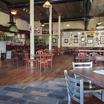Boudreaux's - a restaurant with tables and chairs - Cajun/Creole Near Me - Saint Joseph, Missouri
