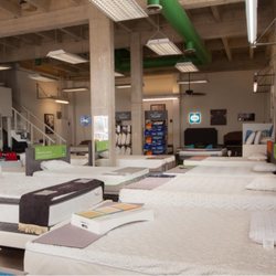 R Mattress La Brea Store