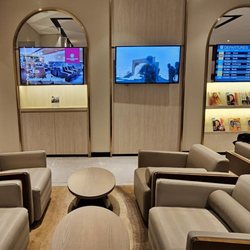 Mactan-Cebu International Airport - CEB - Plaza Premium Lounge Domestic