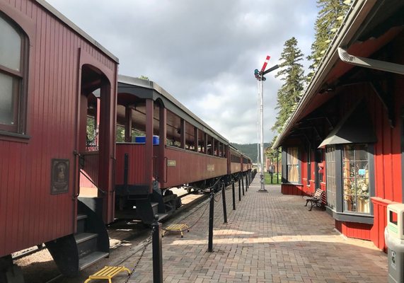 1880 Train - Hill City Depot by null
