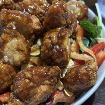 Valentino's - Crispy Asian Chicken Salad - American Near Me - Lakeport, California Valentino's - Crispy Asian Chicken Salad - American Near Me - Lakeport, California