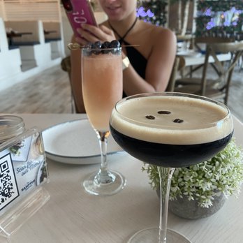 The Hampton Social - Naples - Espresso martini - New American Near Me - Naples, Florida The Hampton Social - Naples - Espresso martini - New American Near Me - Naples, Florida