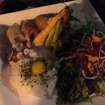 Shiku Sushi - Chirashi Platter - Sushi Bars Near Me - La Jolla, California