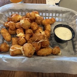 Garlic Curds