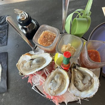 Sushi Bichi - Oysters - Sushi Bars Near Me - Miami Beach, Florida Sushi Bichi - Oysters - Sushi Bars Near Me - Miami Beach, Florida