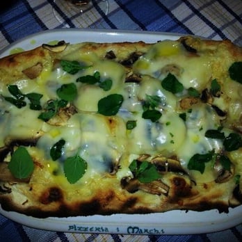 Pinsa del Grillo - PINSA patate, funghi trifolati, provola e mentuccia romana...non resta che rovarla!!! - Pizza Near Me - Rome, RM Pinsa del Grillo - PINSA patate, funghi trifolati, provola e mentuccia romana...non resta che rovarla!!! - Pizza Near Me - Rome, RM