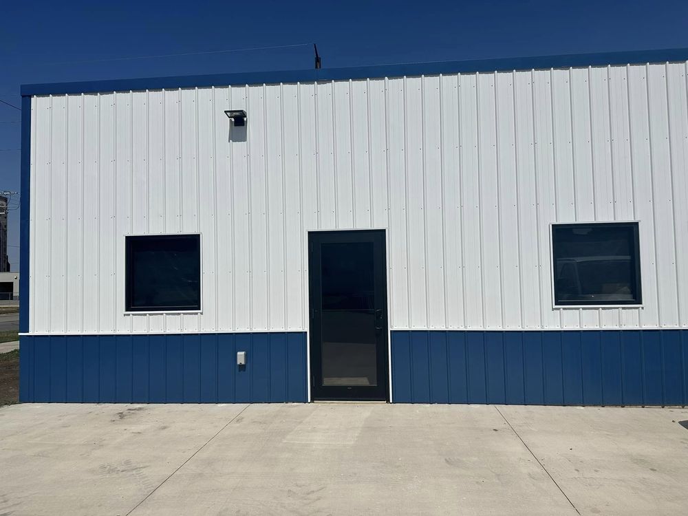 HARDIN COUNTY TIRE & SERVICE Updated May 2024 11 Photos 410 S Oak