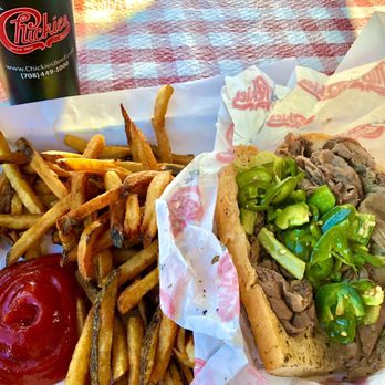 The Original Chickies - Beef sandwich - American Near Me - Hillside, Illinois