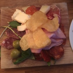Vin & Tapasbar