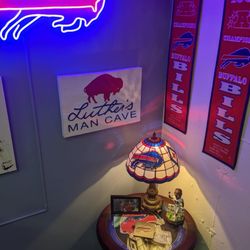 The Sign Man - see how great the sign man's plaque looks in my buffalo's man cave