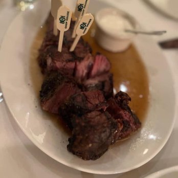 801 Chophouse - Prime rib bites appetizer - Steakhouses Near Me - Omaha, Nebraska