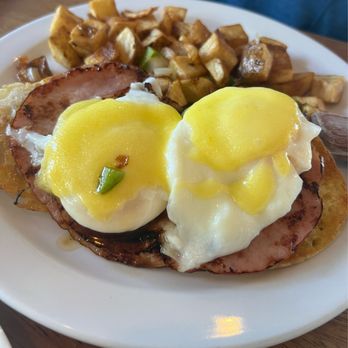 Neighbarista - Traditional Benny - Breakfast & Brunch Near Me - Newhall, California Neighbarista - Traditional Benny - Breakfast & Brunch Near Me - Newhall, California