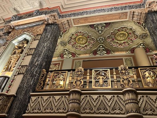 James M. Nederlander Theatre by null