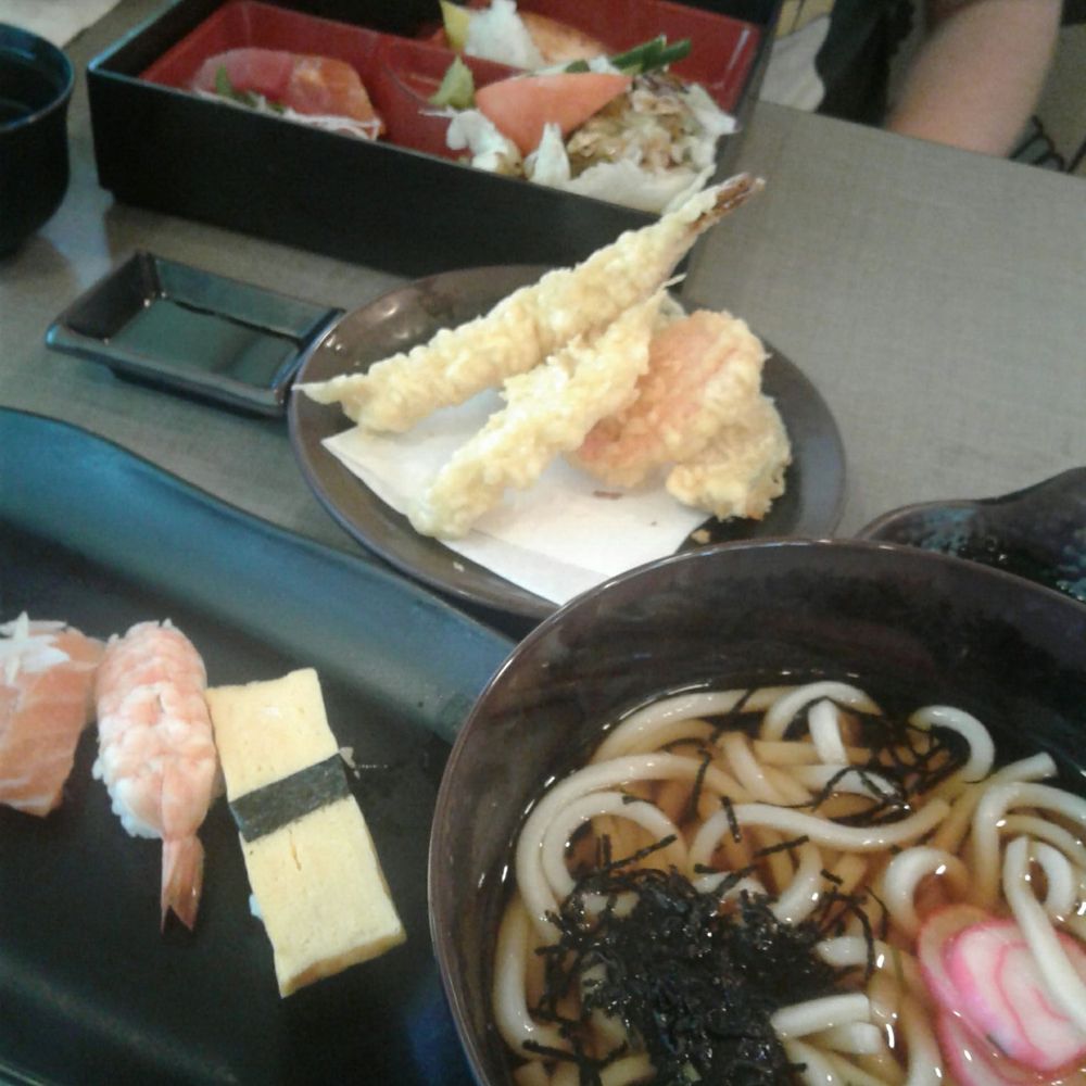 Chefs choice and Teishoku. Miso soup and tea hiding. Chefs choice and Teishoku. Miso soup and tea hiding.