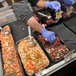 Malama Market - Poke time!