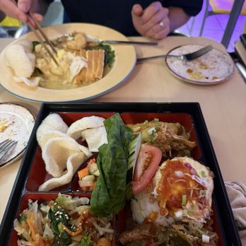Bali Café - Nasi Goreng Special ($21.99) - Sushi Bars Near Me - Miami, Florida