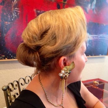 Aqua Salon - David at Aqua Salon loves to do creative up do's - if you want something unique or fun, ask for David! - Hair Salons Near Me - St. Petersburg, Florida