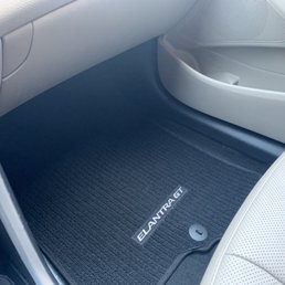 Excellent shampoo, vacuum, wax, buff, and wash car detail!