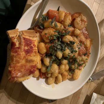 Hideaway House - Shrimp & Gnocchi - Pizza Near Me - Sedona, Arizona
