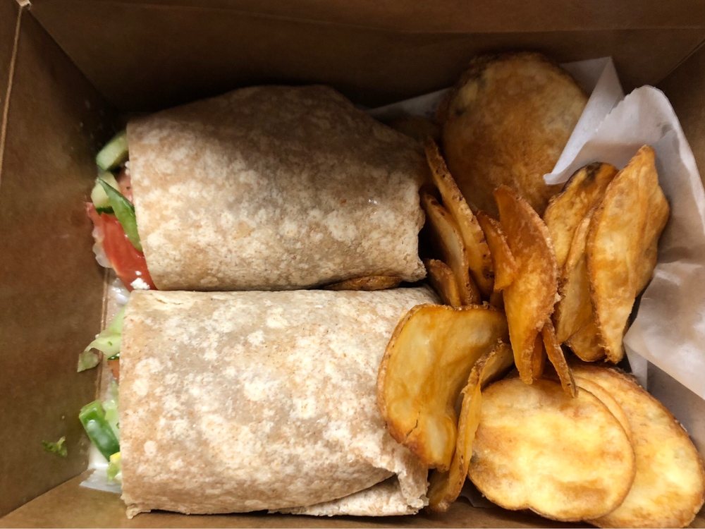 GOLDEN CRUST PIZZA 52 Photos & 111 Reviews 369 Douglas Ave