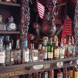 Trade Winds Lounge