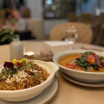 Khâluna - Duck fried rice, red curry - Laotian Near Me - Minneapolis, Minnesota Khâluna - Duck fried rice, red curry - Laotian Near Me - Minneapolis, Minnesota