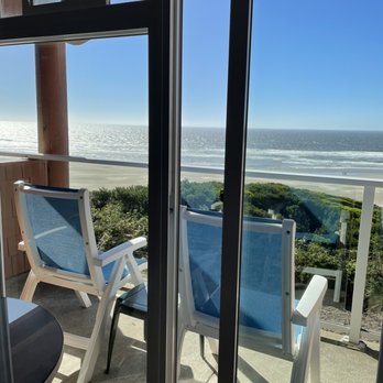 Hallmark Resort - Resorts Near Me - Newport, Oregon Hallmark Resort - Resorts Near Me - Newport, Oregon