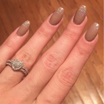 Golden Nails - Nail Salons Near Me - Chicago, Illinois