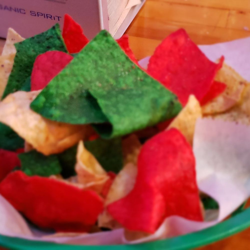 La Canoa - Seafood Near Me - Milwaukee, Wisconsin La Canoa - Seafood Near Me - Milwaukee, Wisconsin