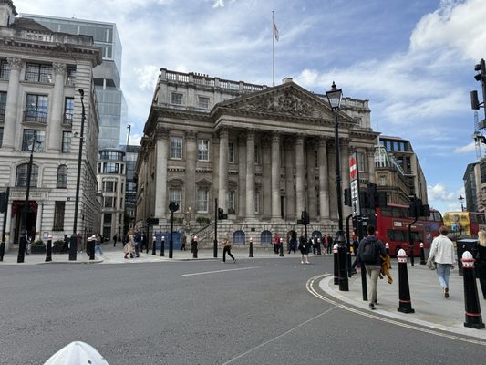 The Royal Exchange by null