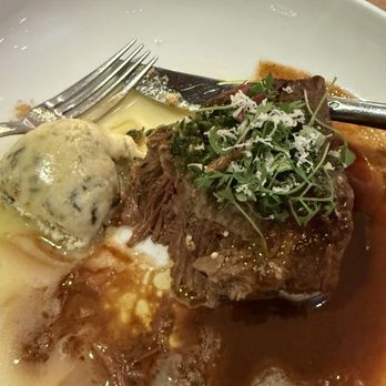 Brezza - Short rib - Italian Near Me - Las Vegas, Nevada Brezza - Short rib - Italian Near Me - Las Vegas, Nevada