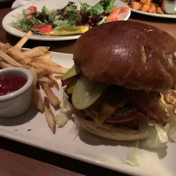 The Keg Steakhouse + Bar - Keg Burger - Steakhouses Near Me - Ottawa, Ontario