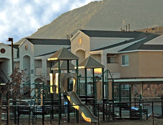 La Pacifica Apartments by null