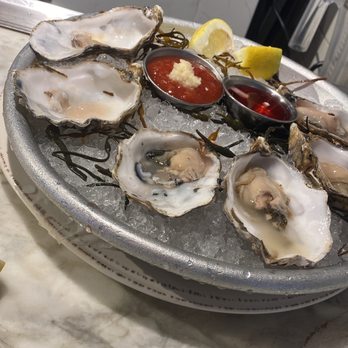 Bluewater Grill - Oysters on the Half Shell - Seafood Near Me - Coronado, California