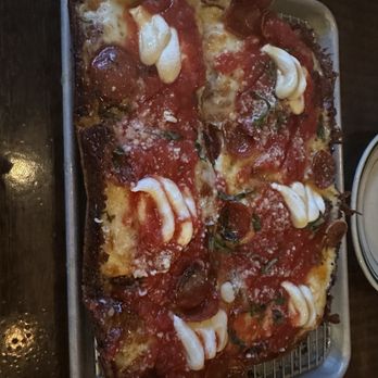 Paulie Gee's Logan Square - Pizza Near Me - Chicago, Illinois Paulie Gee's Logan Square - Pizza Near Me - Chicago, Illinois