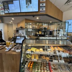 Blenz Coffee Whistler - Counter